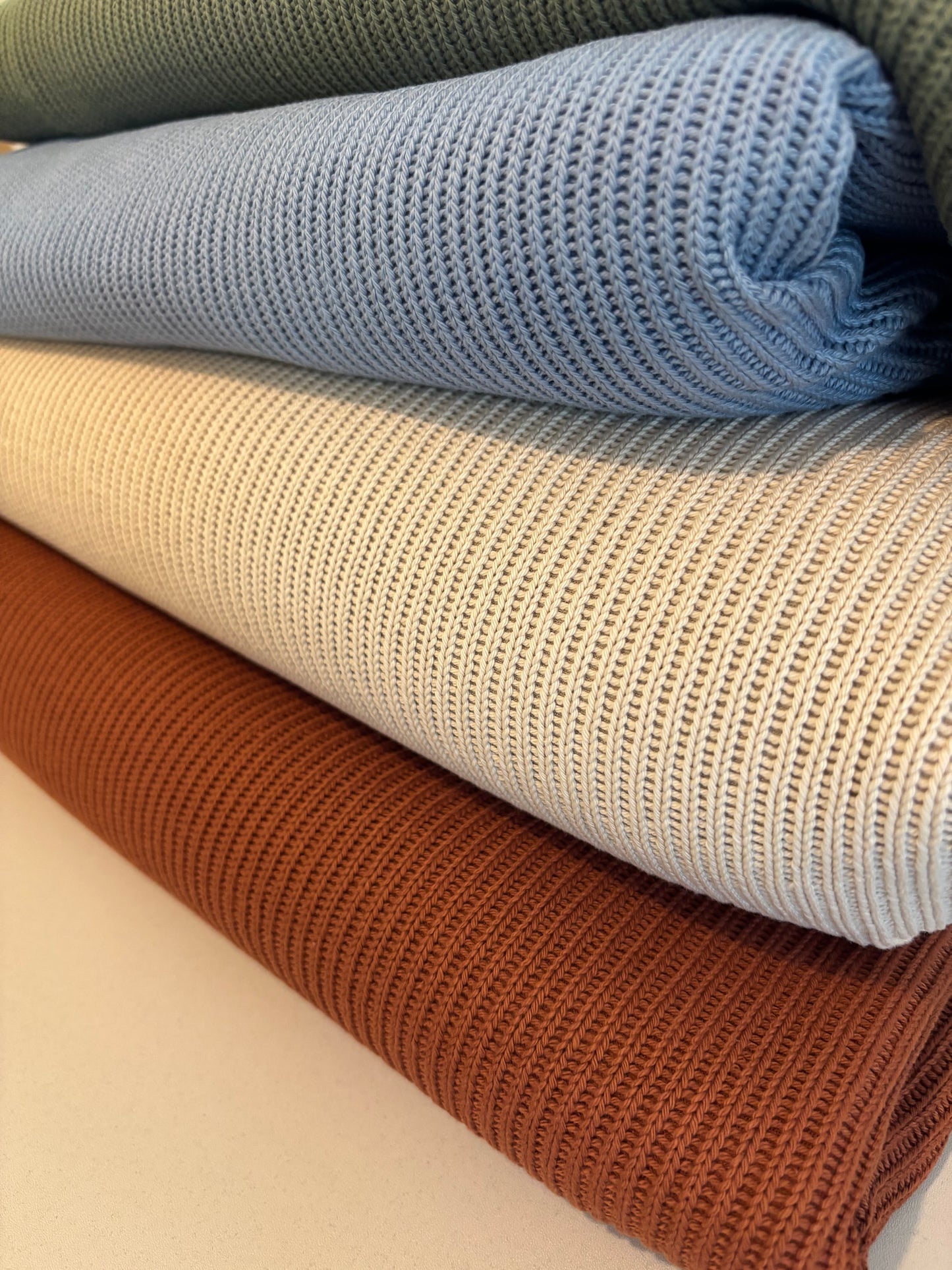 Sweater knit fabric retail