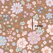 Load image into Gallery viewer, Flowers on mocha mousse