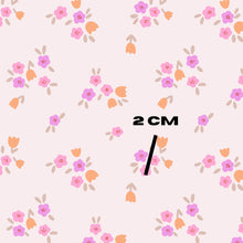 Load image into Gallery viewer, mini bouquet cream
