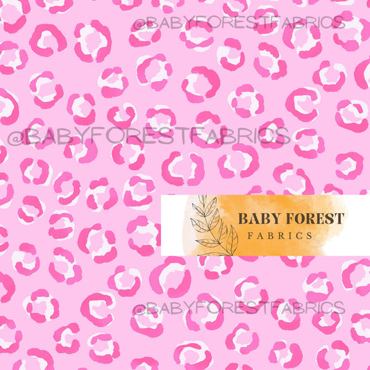 Leopard spots pink