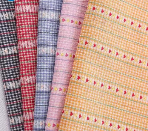 Embroidered woven hearts