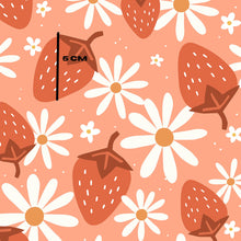 Load image into Gallery viewer, Strawberry Daisy
