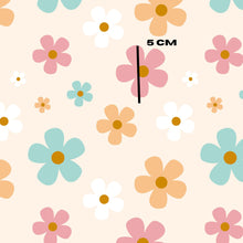 Load image into Gallery viewer, Pastel Daisy
