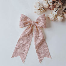 Load image into Gallery viewer, Pink floral dance
