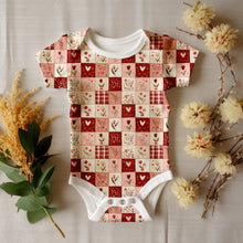 Load image into Gallery viewer, Pink Red Valentine patchwork
